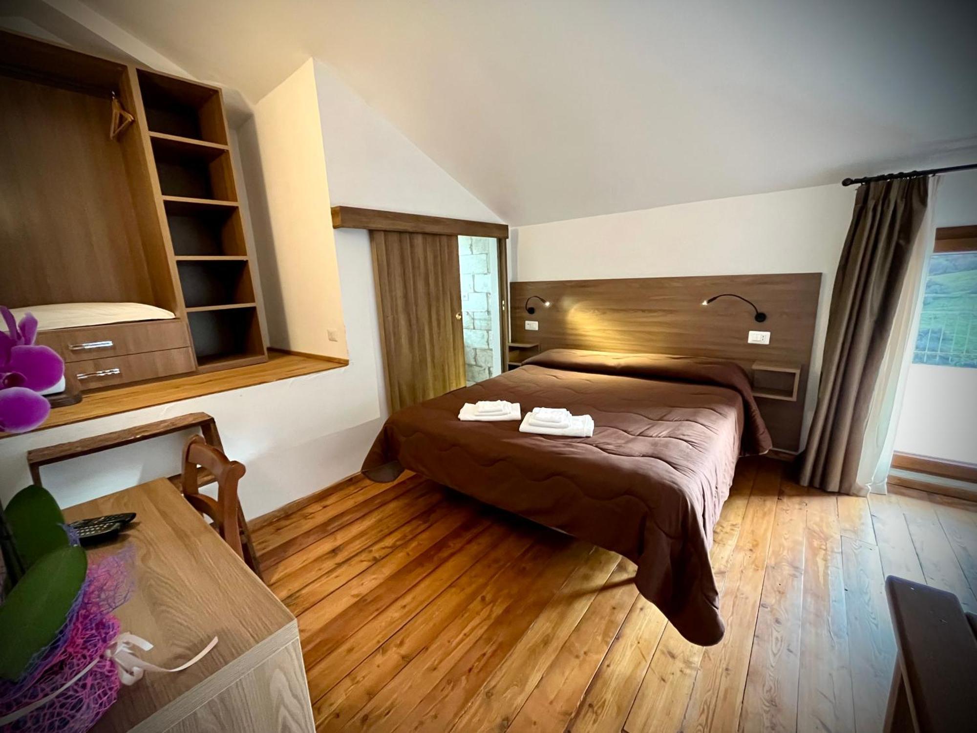 Hotel Pinguino Pescasseroli Extérieur photo