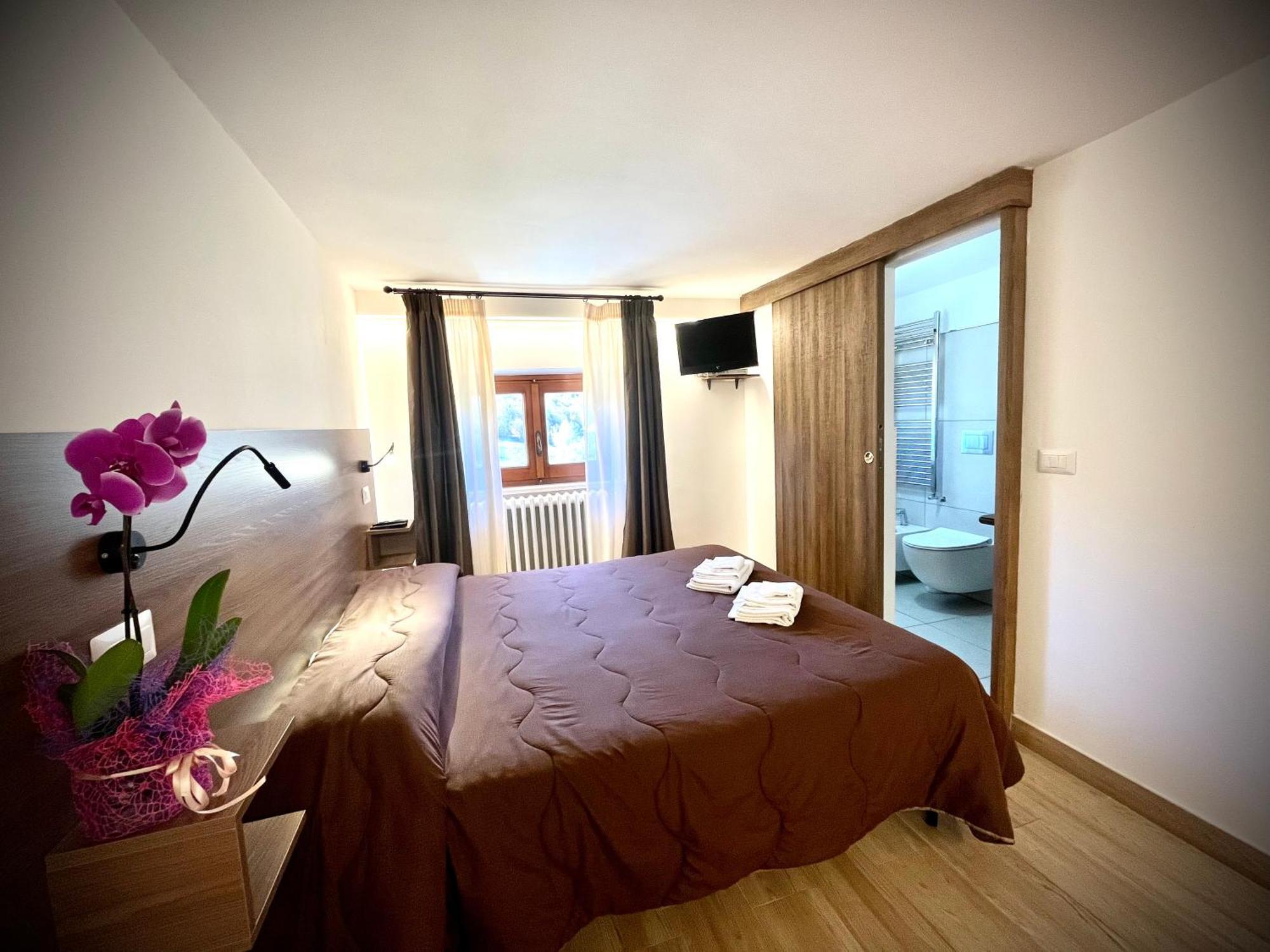 Hotel Pinguino Pescasseroli Extérieur photo