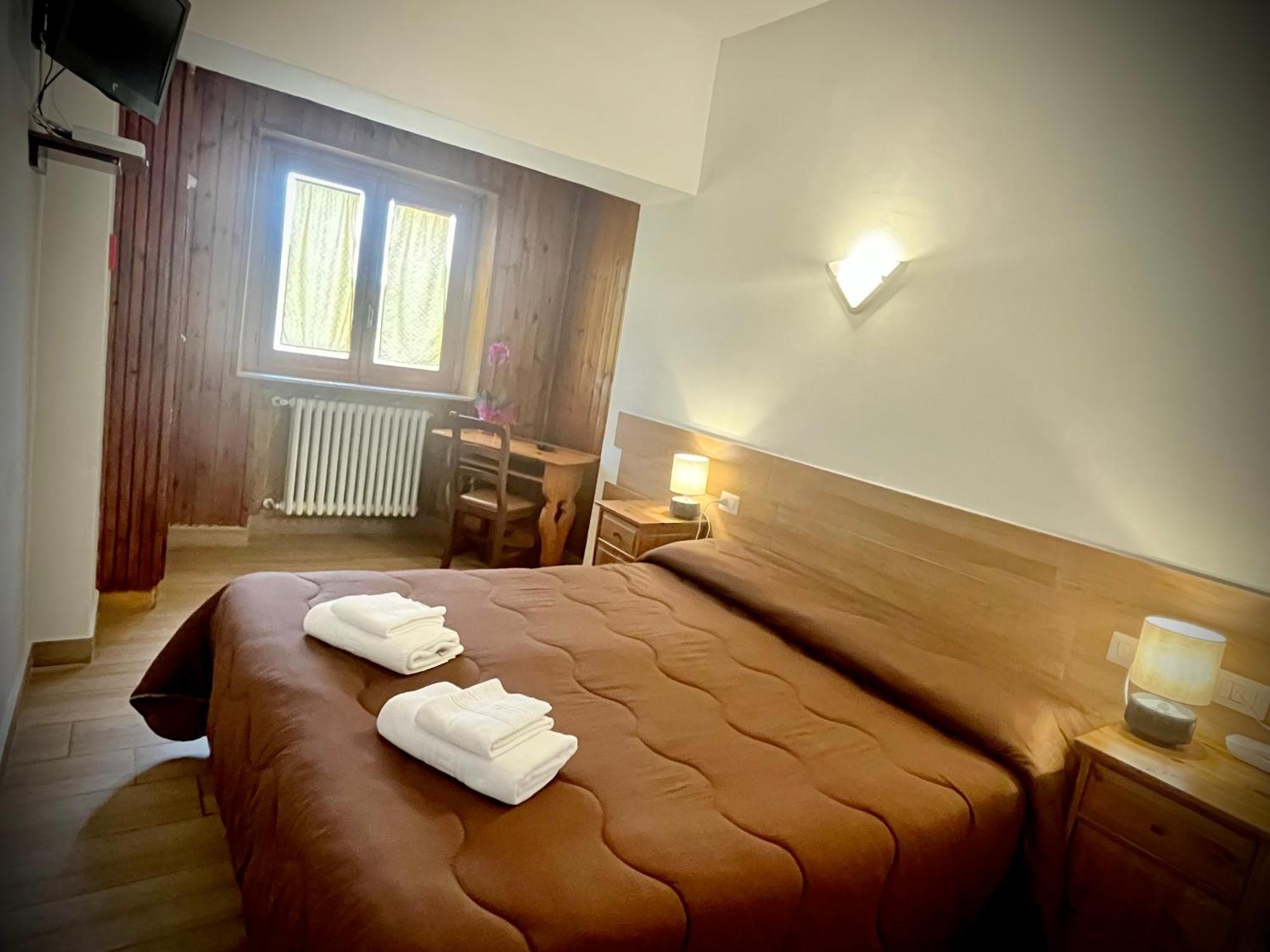 Hotel Pinguino Pescasseroli Extérieur photo
